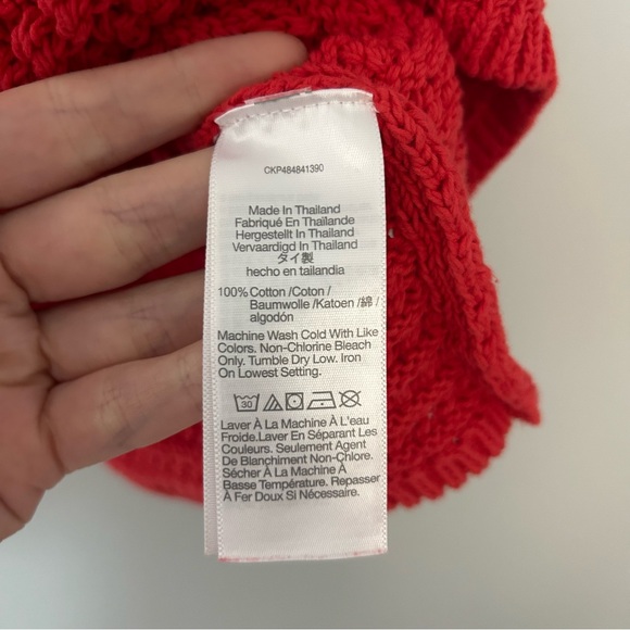 Madewell Crochet-Knit Crewneck Sweater Tank in Crushed Watermelon Red - Picture 4 of 8